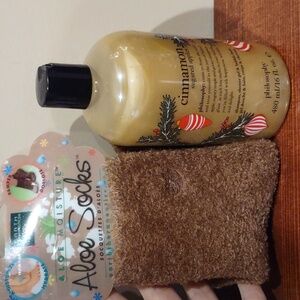 Philosophy Cinnamon Sugared Apples Shampoo, Shower Gel And Bubble Bath